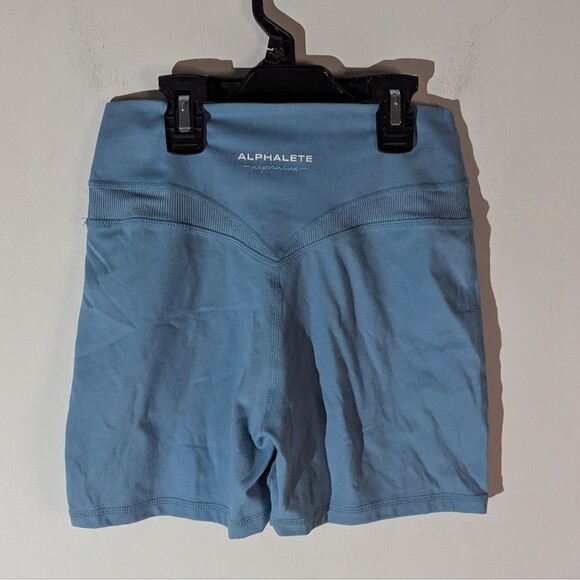 Alphalete Alphalux Harmony Carolina Blue Bike Shorts Women's Size Small - Picture 3 of 5